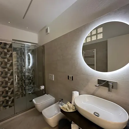 Perla Sul Mare Alojamento de Acomodação e Pequeno-almoço 4*