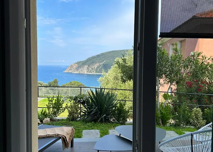 فندق مبيت وإفطار Perla Sul Mare مونيلّي